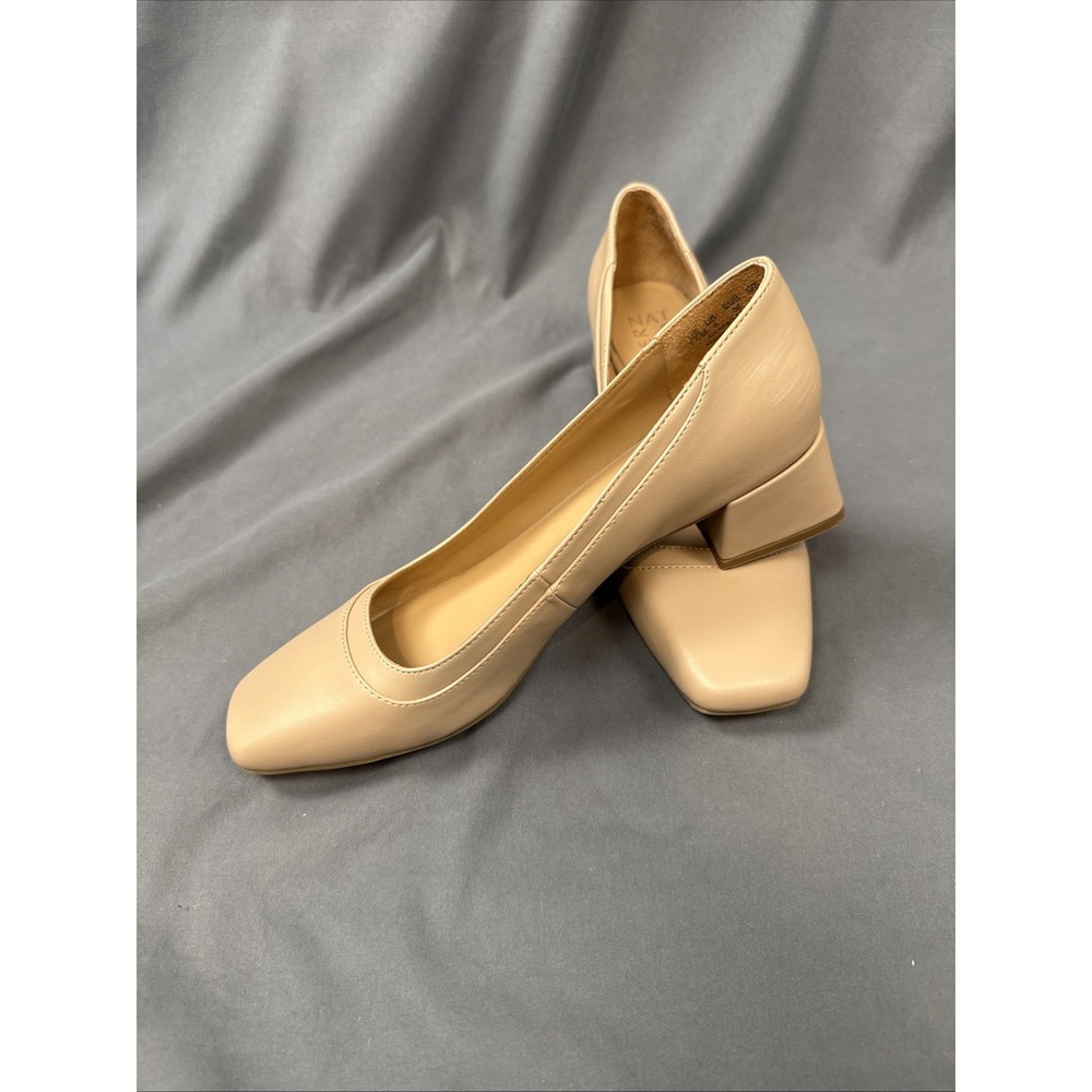 Naturalizer Huntley Beige Block Heel Pumps Women's Size 7.5 Classic Comfort Work